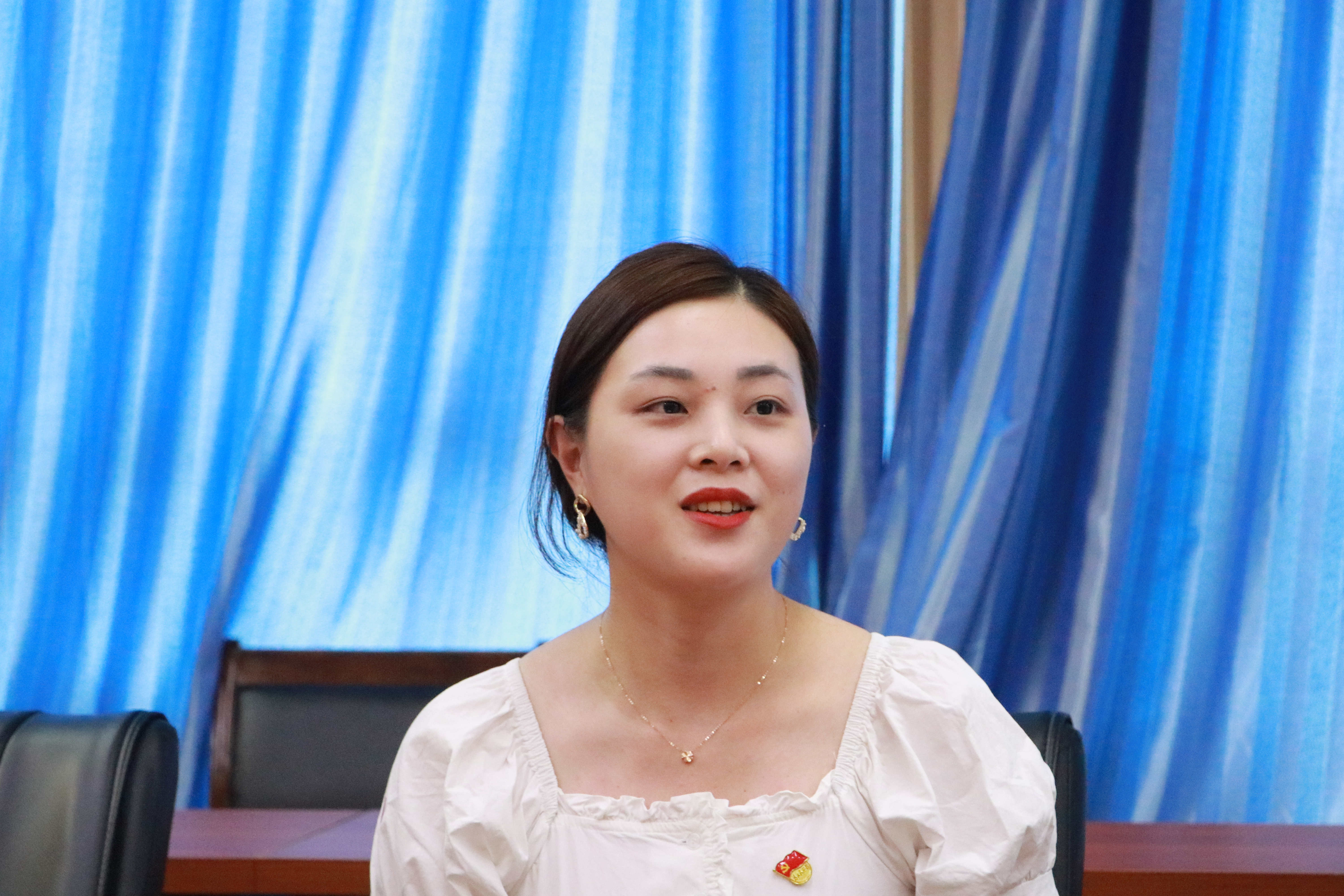 奋进百年路  扬帆新征程 ——四川suncitygroup太阳新城开展建党100周年主题活动